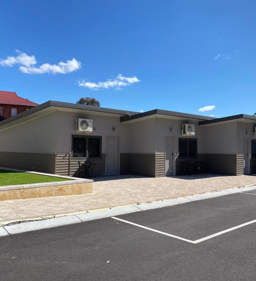 Victoria Hotel Toodyay Exteriör bild