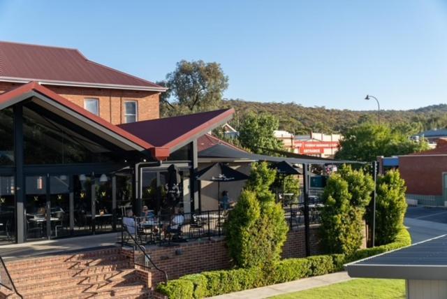 Victoria Hotel Toodyay Exteriör bild